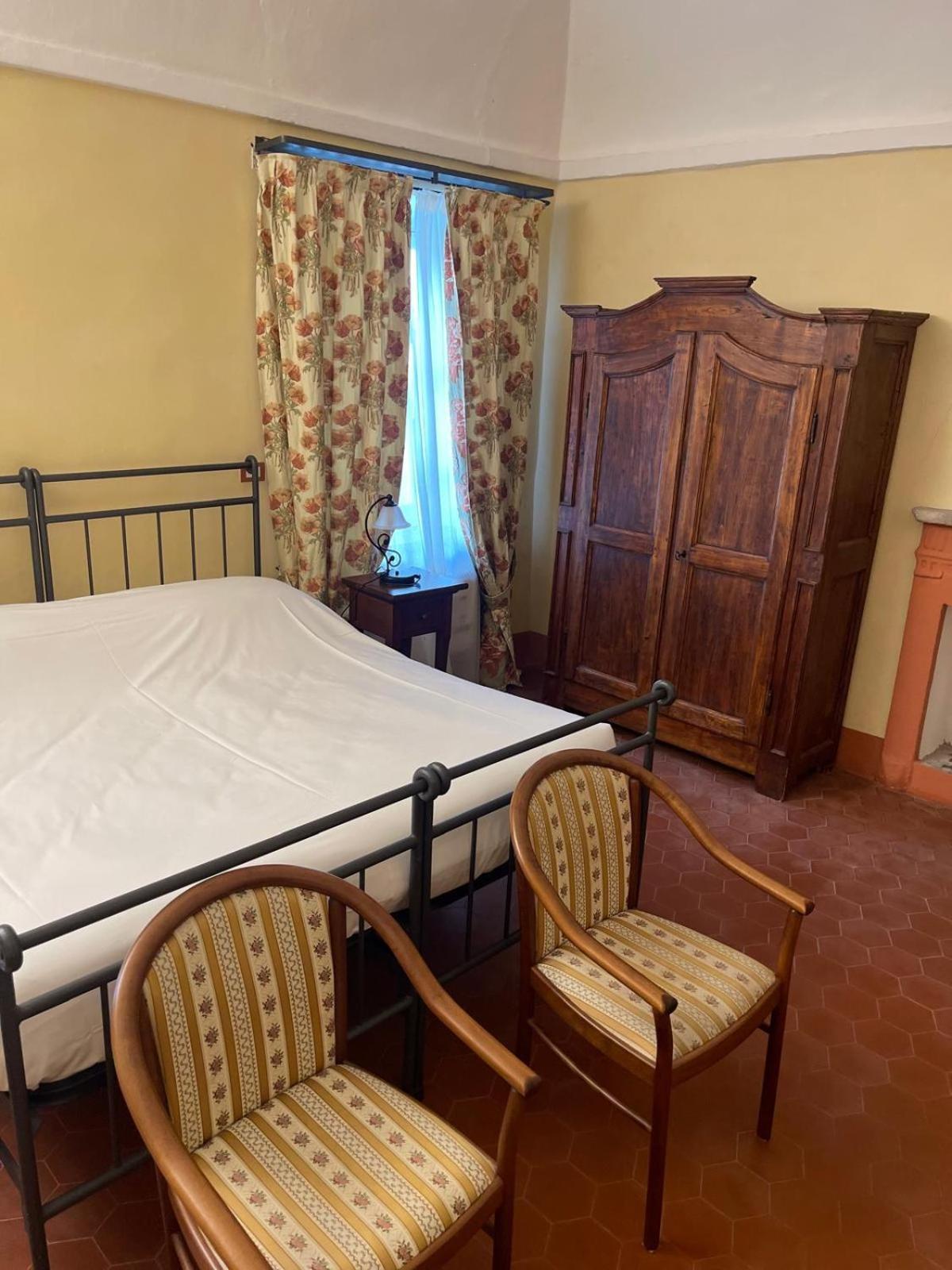 Abbazia Delle Sorelle Novello Buitenkant foto